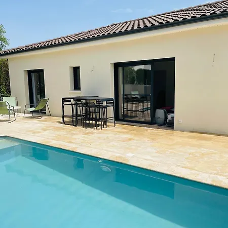 Dom wakacyjny Maison Piscine Dordogne Creysse (Dordogne)